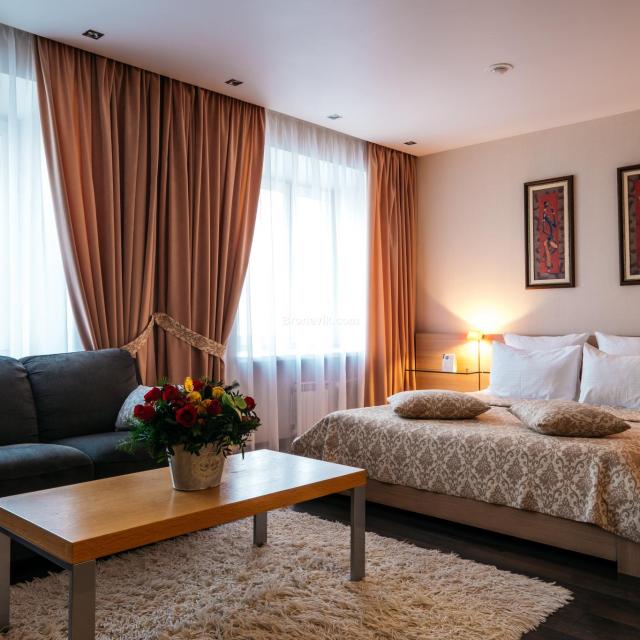 Grand Avenue by USTA Hotels