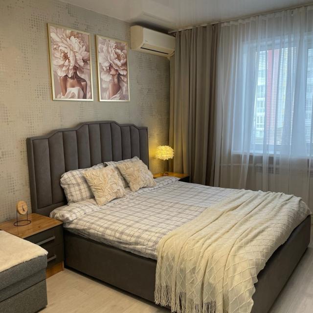 Apartment on the boulevard of Enthusiasts 9