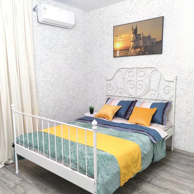 Apartments on Sibgat Hakim Street
