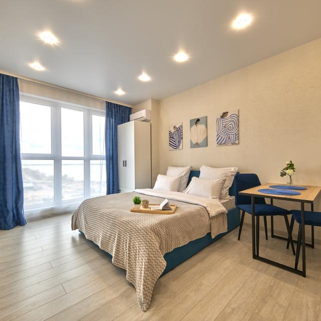 Cozy studio with a panoramic view of the Volga River