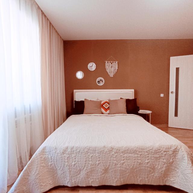 Apartments on 131B Kashirin Brothers Street