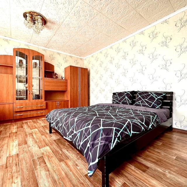 Apartments on Pavlova street 12