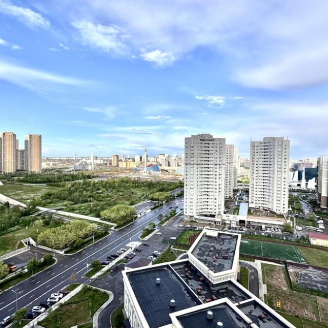 Vershina-PV on Zhumeken Nazhimedenov street 4/1