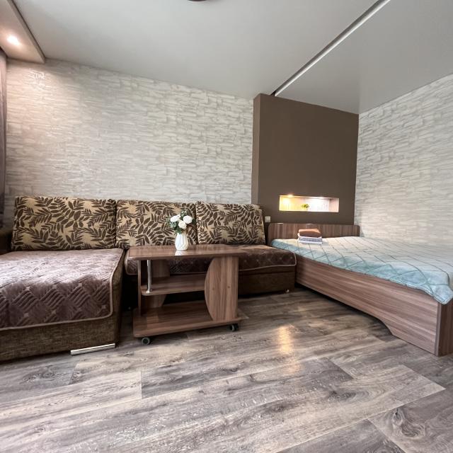 A comfortable studio with Wi-Fi and accounting documents.
