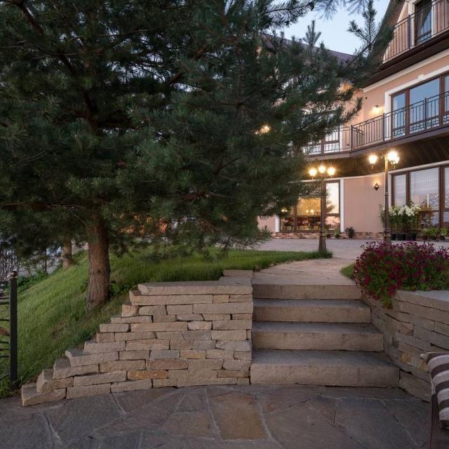 Guest House Water