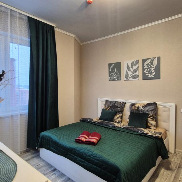 One-bedroom apartment with a beautiful view near Yaroslavka