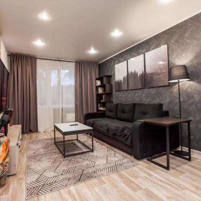 One-room apartment on Sverdlova street 48