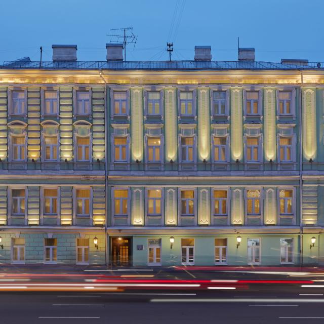 Mirros Moscow Kremlin