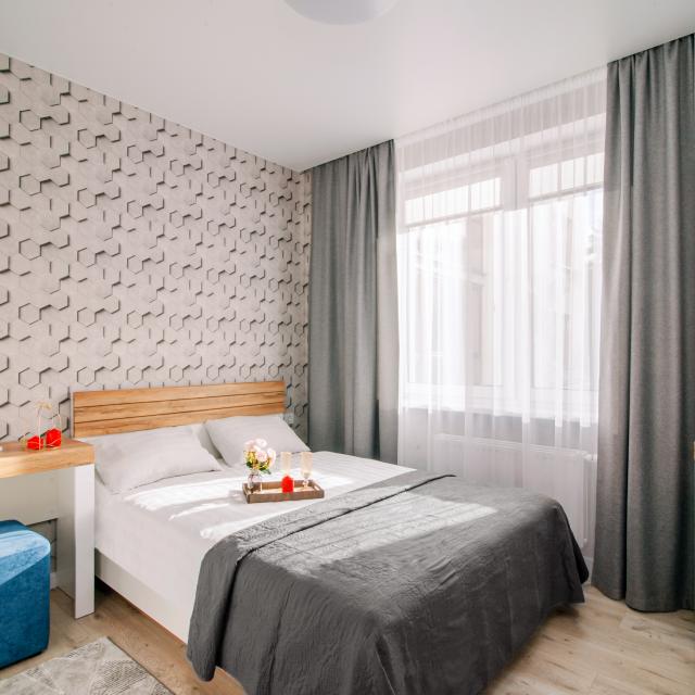 Two-room apartment on 88 Independence Avenue