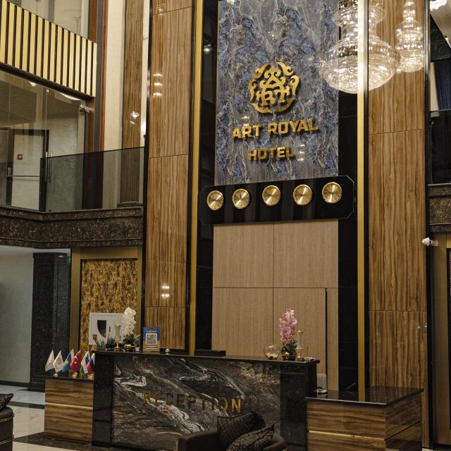 Art Royal Hotel