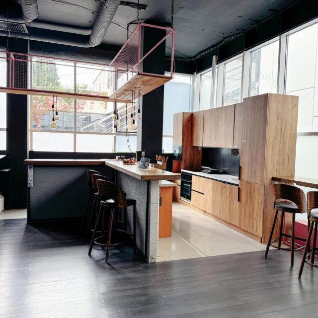Hot'el Place (ex. PCT Coliving)