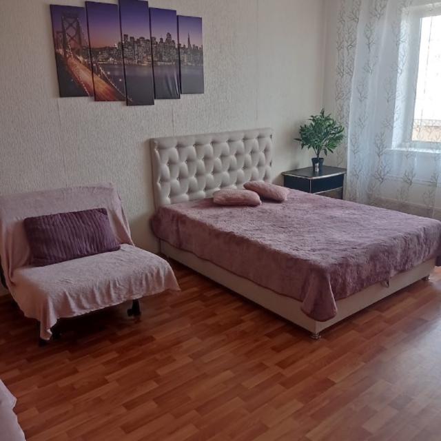 Cozy apartment on Tyulenina street 19/2