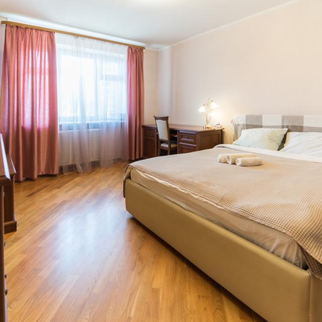 Apartments on Kolomyazhsky Prospekt 36/2