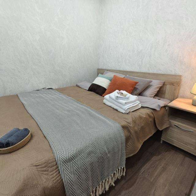 Bavrin Comfort 24 on Novo-Kievskaya street 1