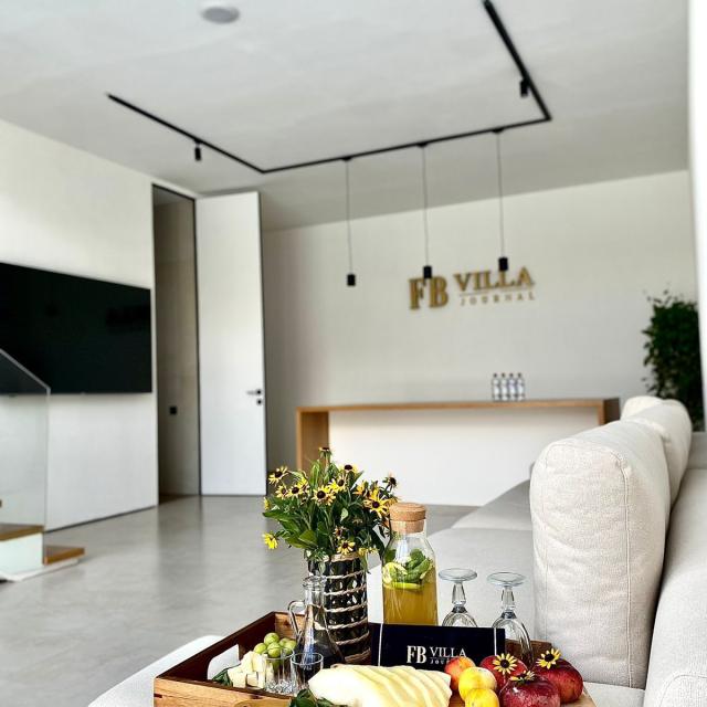 FB villa & journal