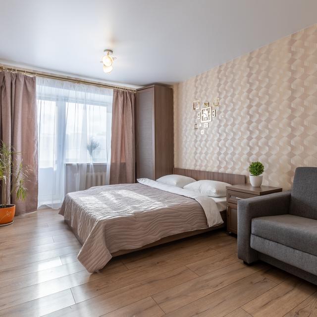 HomeHotel (ХоумОтель) на улице Горького 80/1