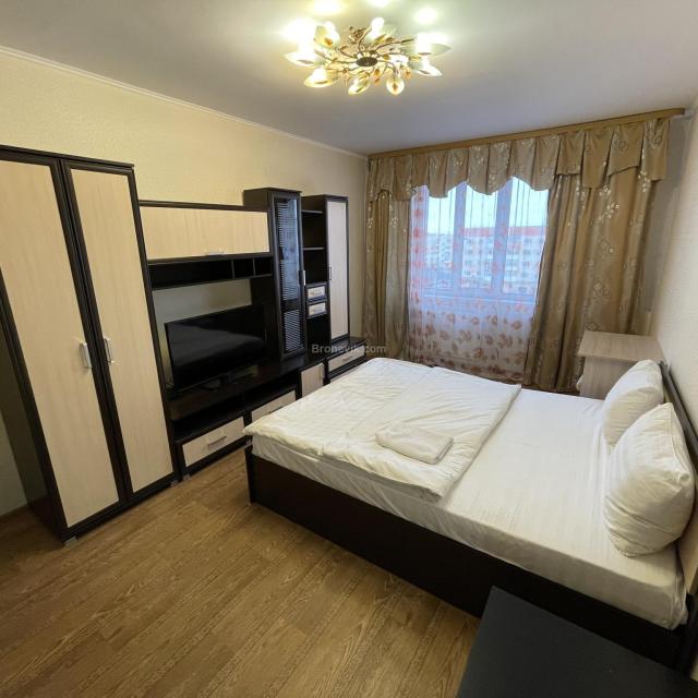 Mir Apartments on Leningradsky Avenue 10