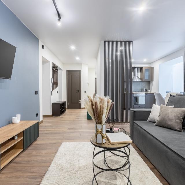 Comfort Home Apartment on Amirkhana 11