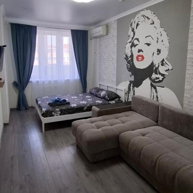 Apartments on Teplichnaya street 62/1k2