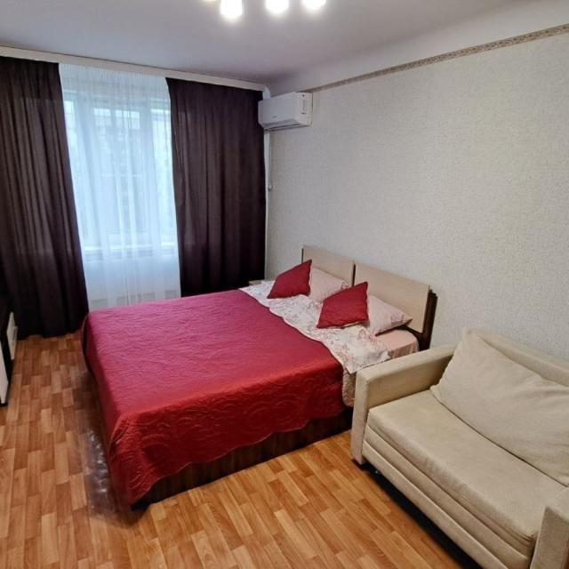 Apartments at 104 Lenin Avenue