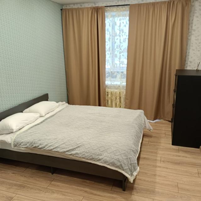 Gogol 42 Comfort Rental