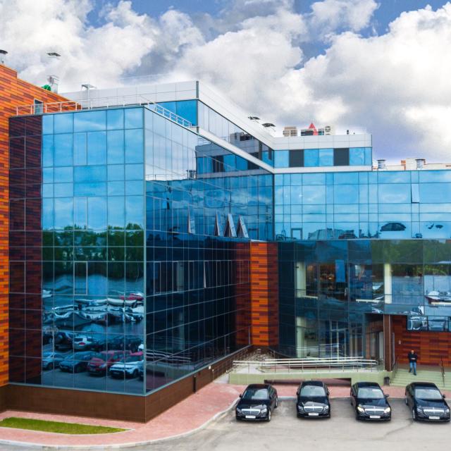 F911 Yacht Club Hotel