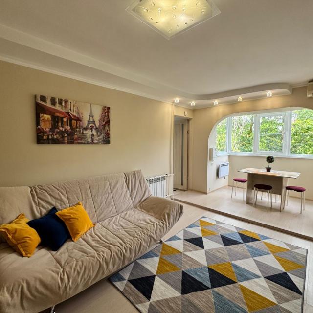 Sun City Apartment on Tsvetnoy Boulevard