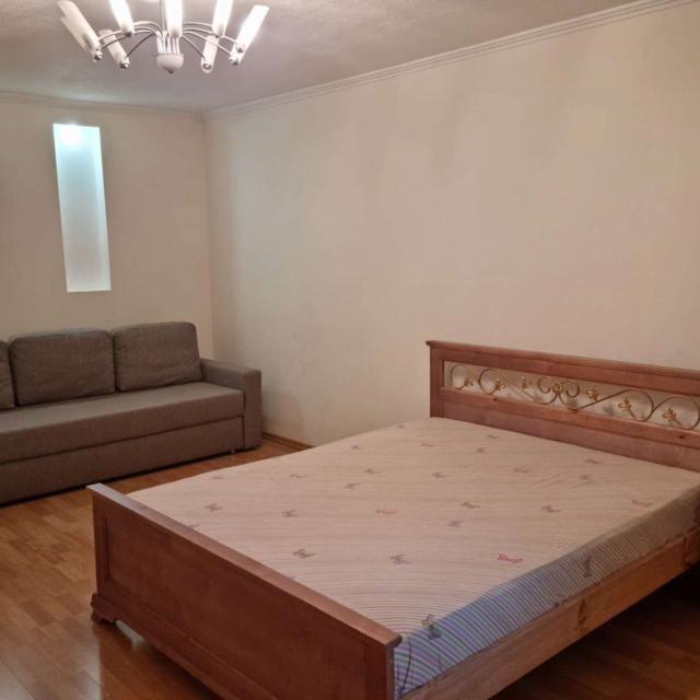 Apartments on Vspolye Boulevard, 5