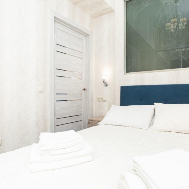 Apartment on Rose Street 