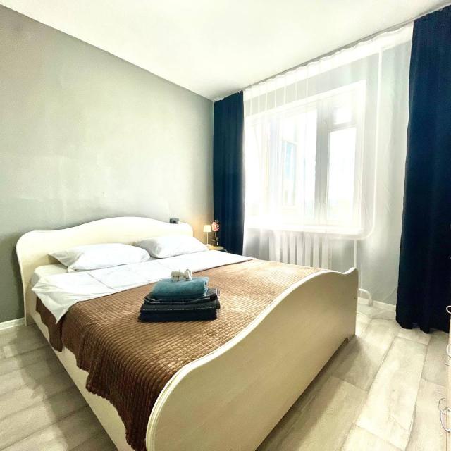 Apartment Midnight on Karl Marx Street 401 