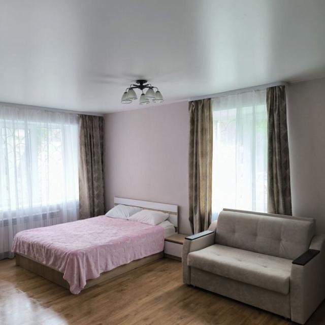 Apartment on Oleg Koshevoy street 25