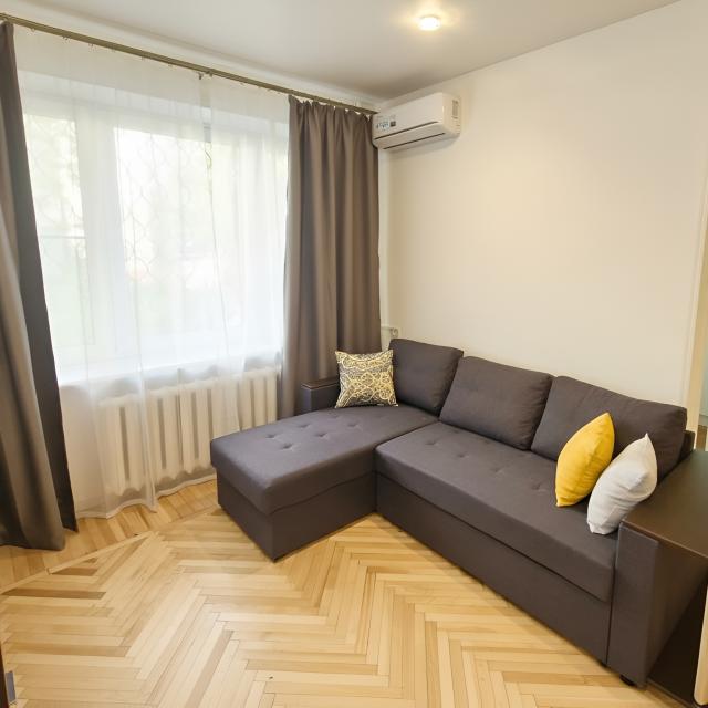 Good Room Guru на Хлебном переулке 