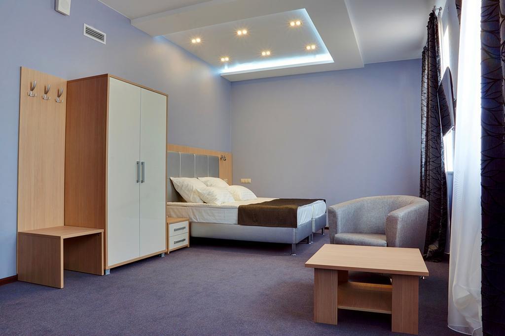 Семь Королей (Prestige Hotel Престиж) - 4