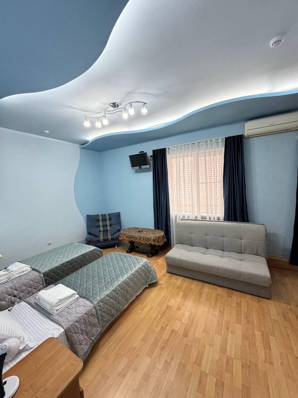 City Hotel (Сити Отель) - 11