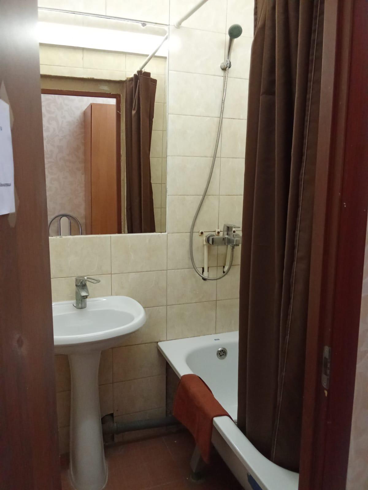 Номер стандарт с 2 односпальными кроватями 3