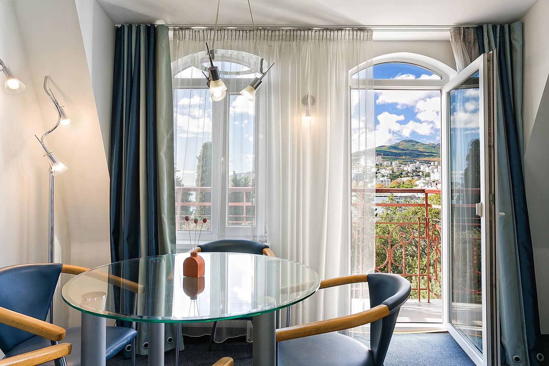 Duplex Suite 3