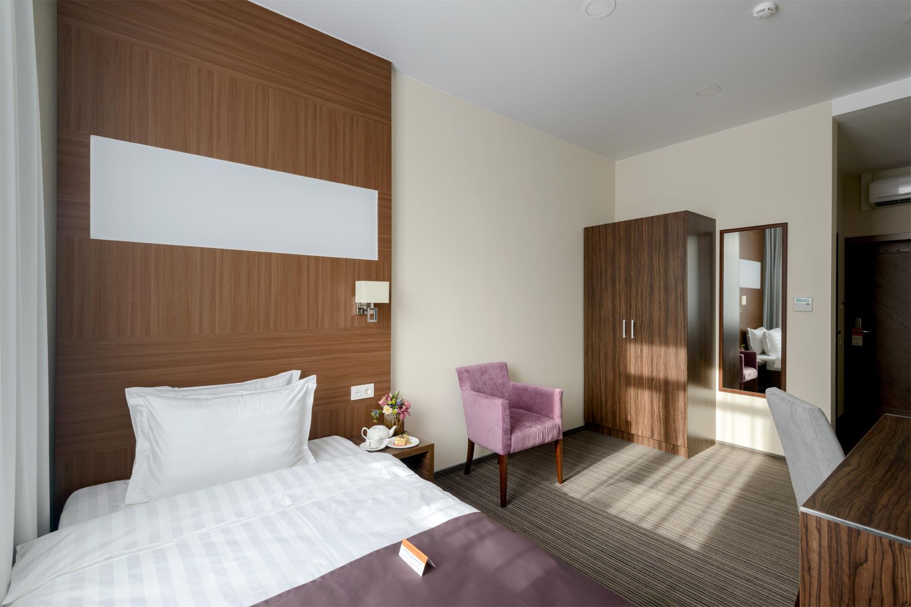 Park Wood Hotel (Парк Вуд Отель) - 12