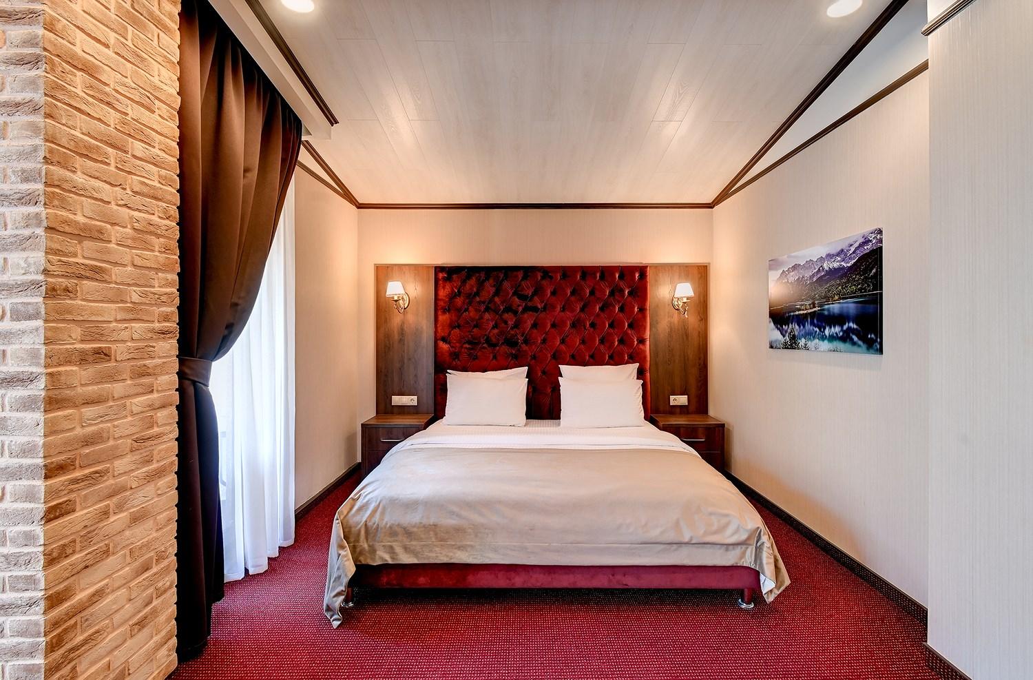 Family Executive Suite 2