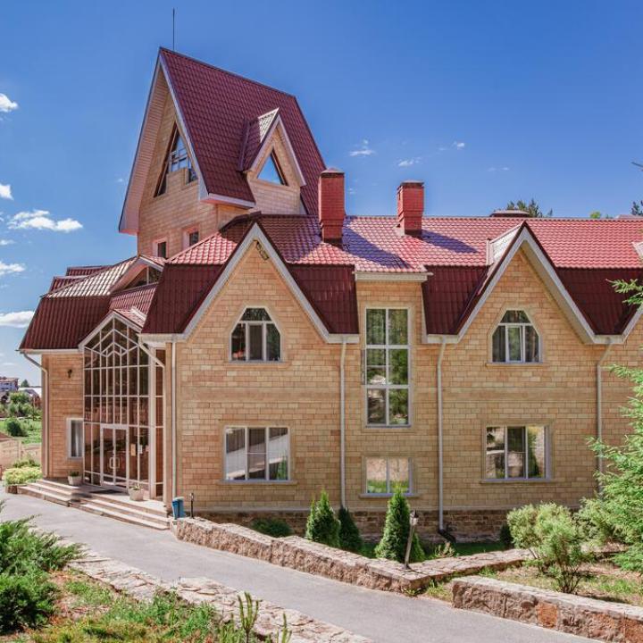 Талес (бывш. Солнечный Берег)