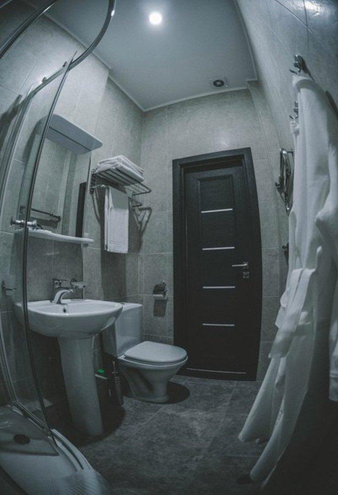 Номер стандарт с 2 односпальными кроватями 4