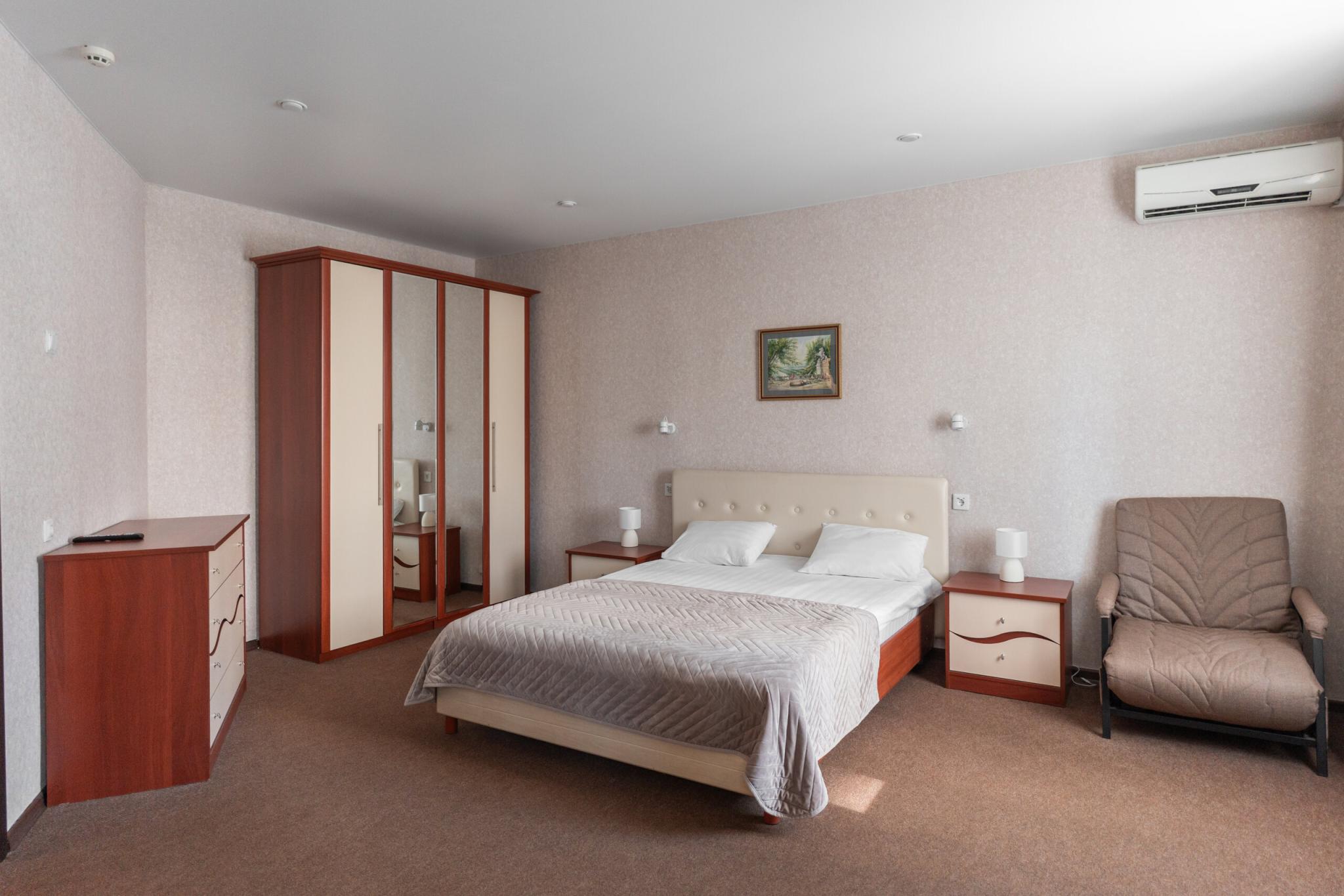 2-комнатные апартаменты, 30 м², цокольный этаж 4