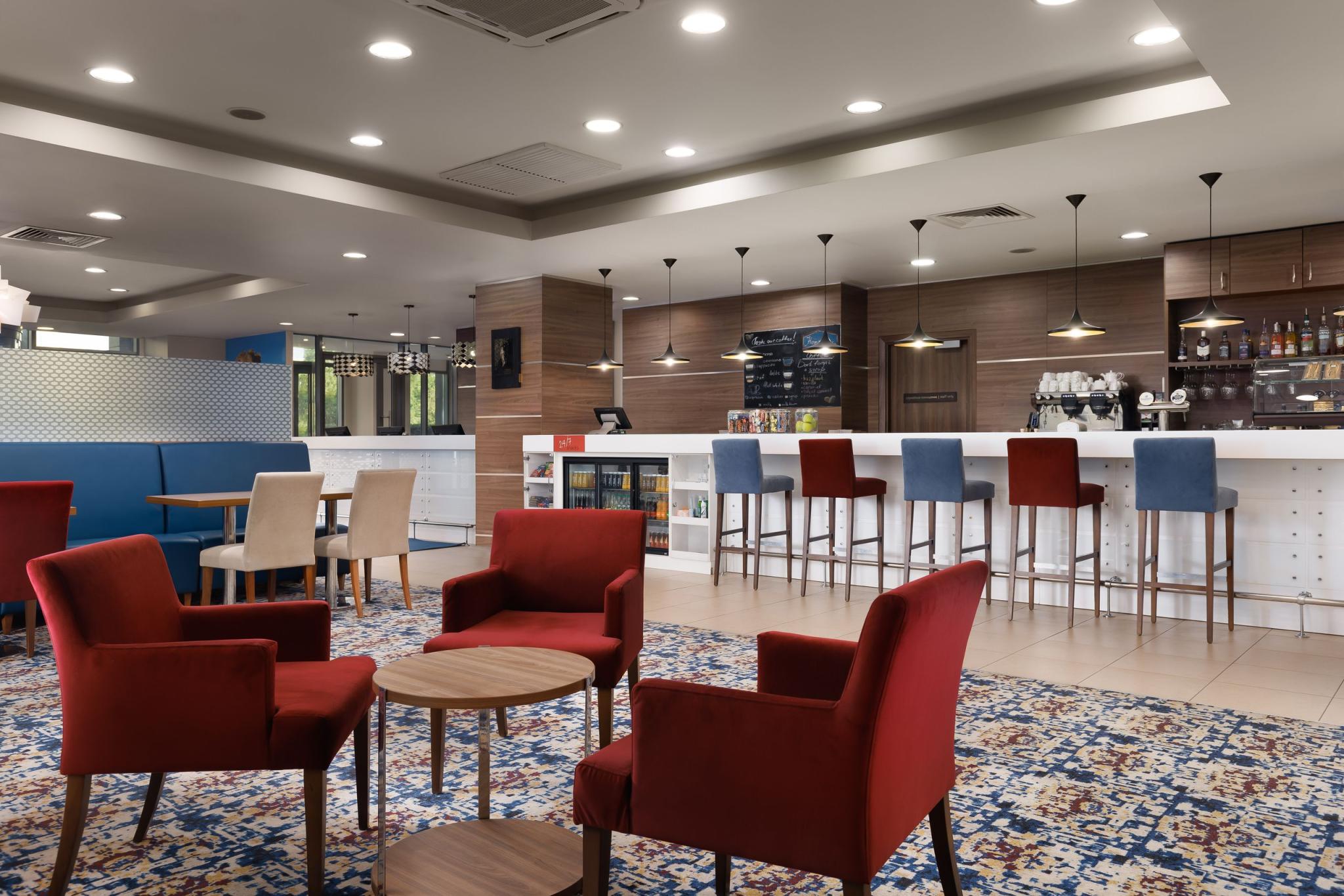 Hampton by Hilton Moscow Strogino (Хэмптон Хилтон Москва Строгино) - 4