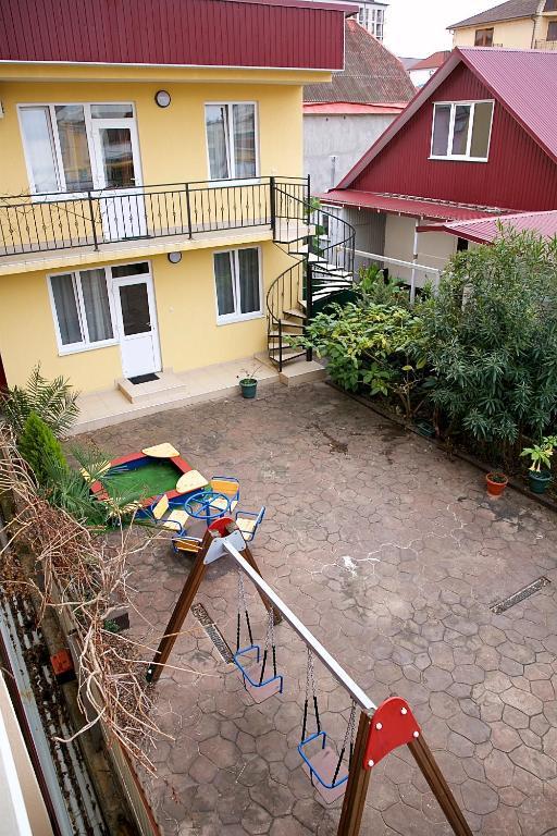 3-местный номер стандарт с балконом 4