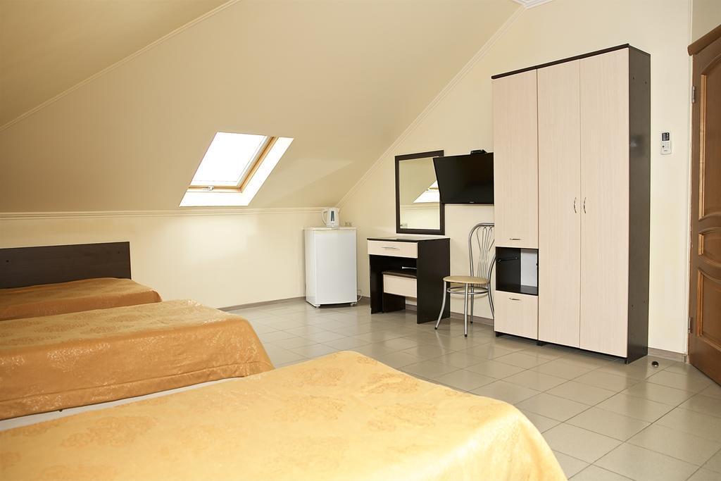 4-местный номер студия стандарт (мансарда) 2