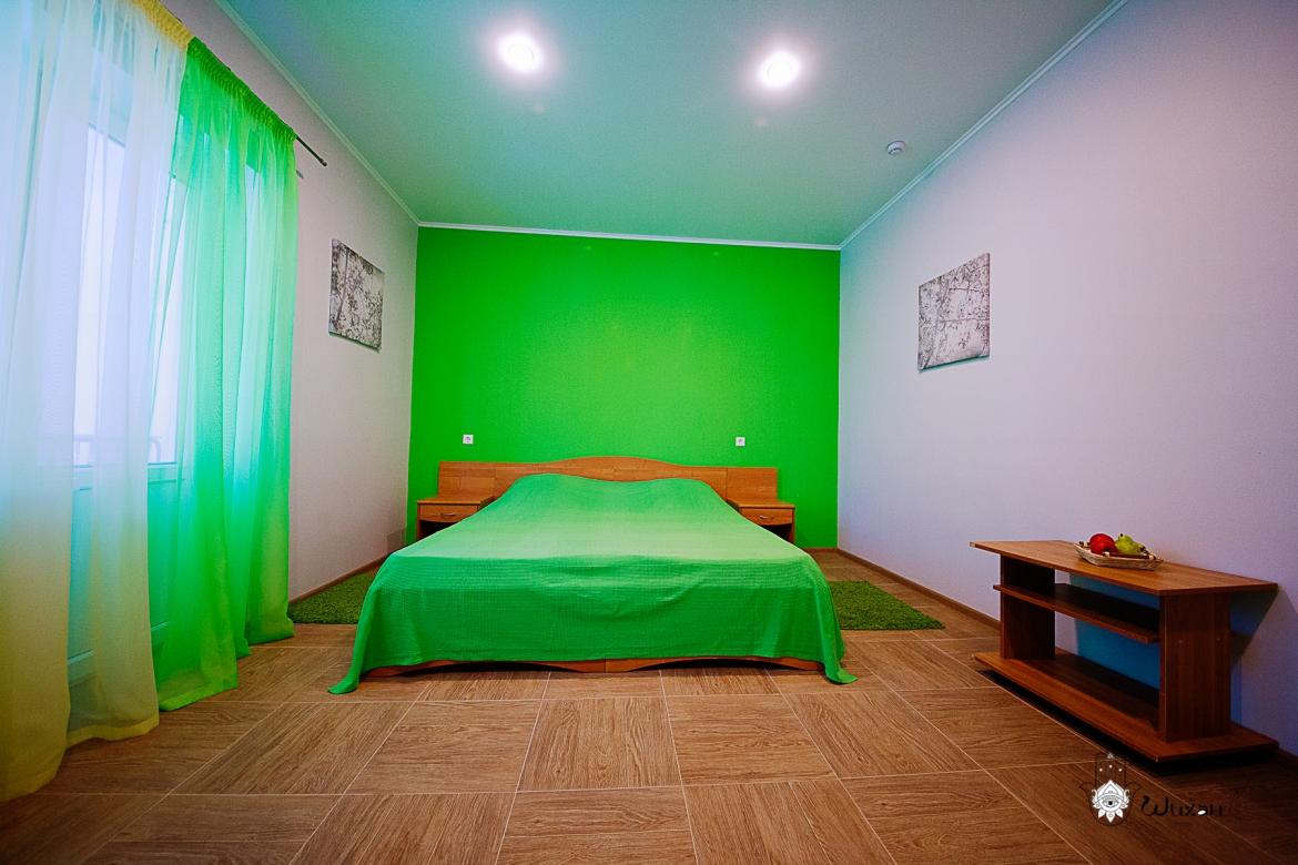 3-местный номер стандарт с балконом