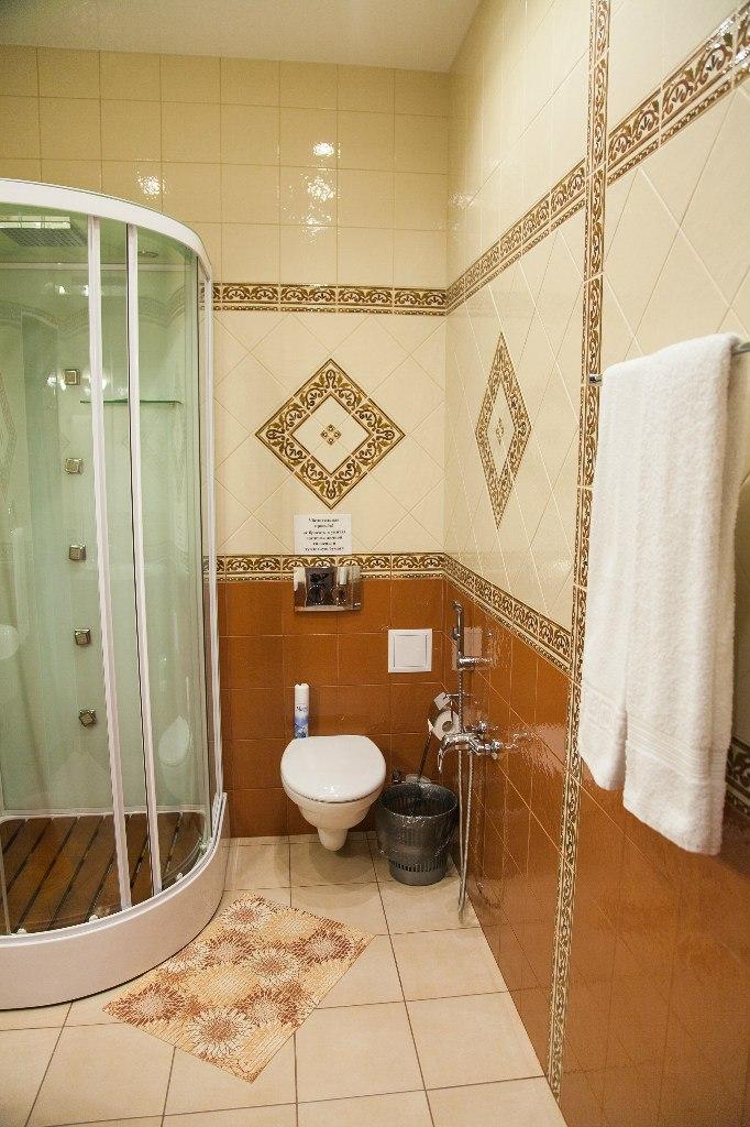 Номер стандарт с 1 двуспальной кроватью 2
