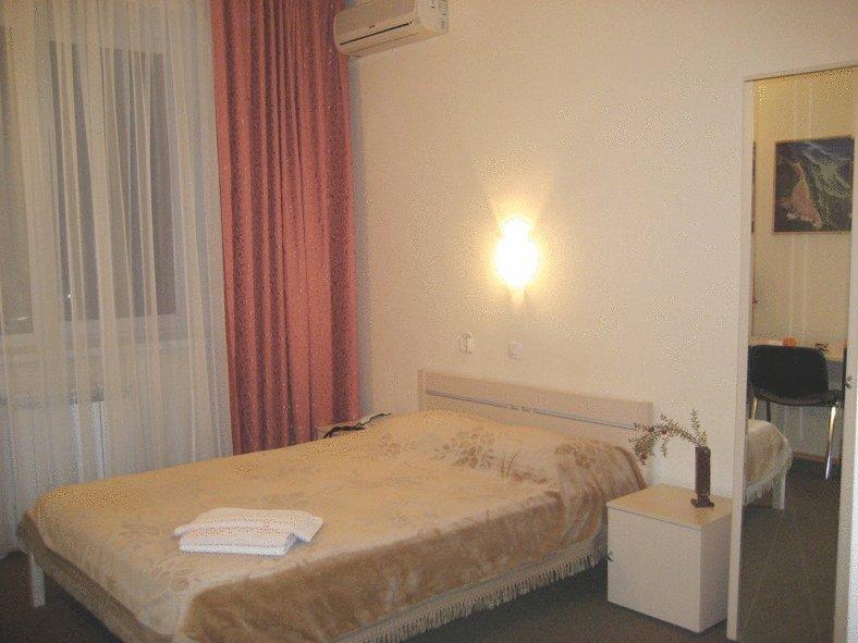 Корона - 18