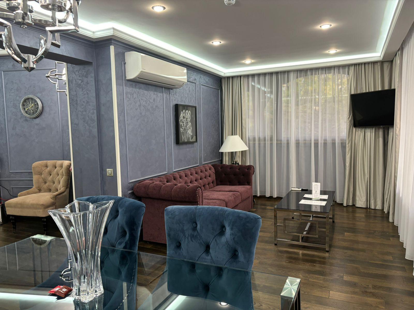 Номер люкс, 75 м² 4