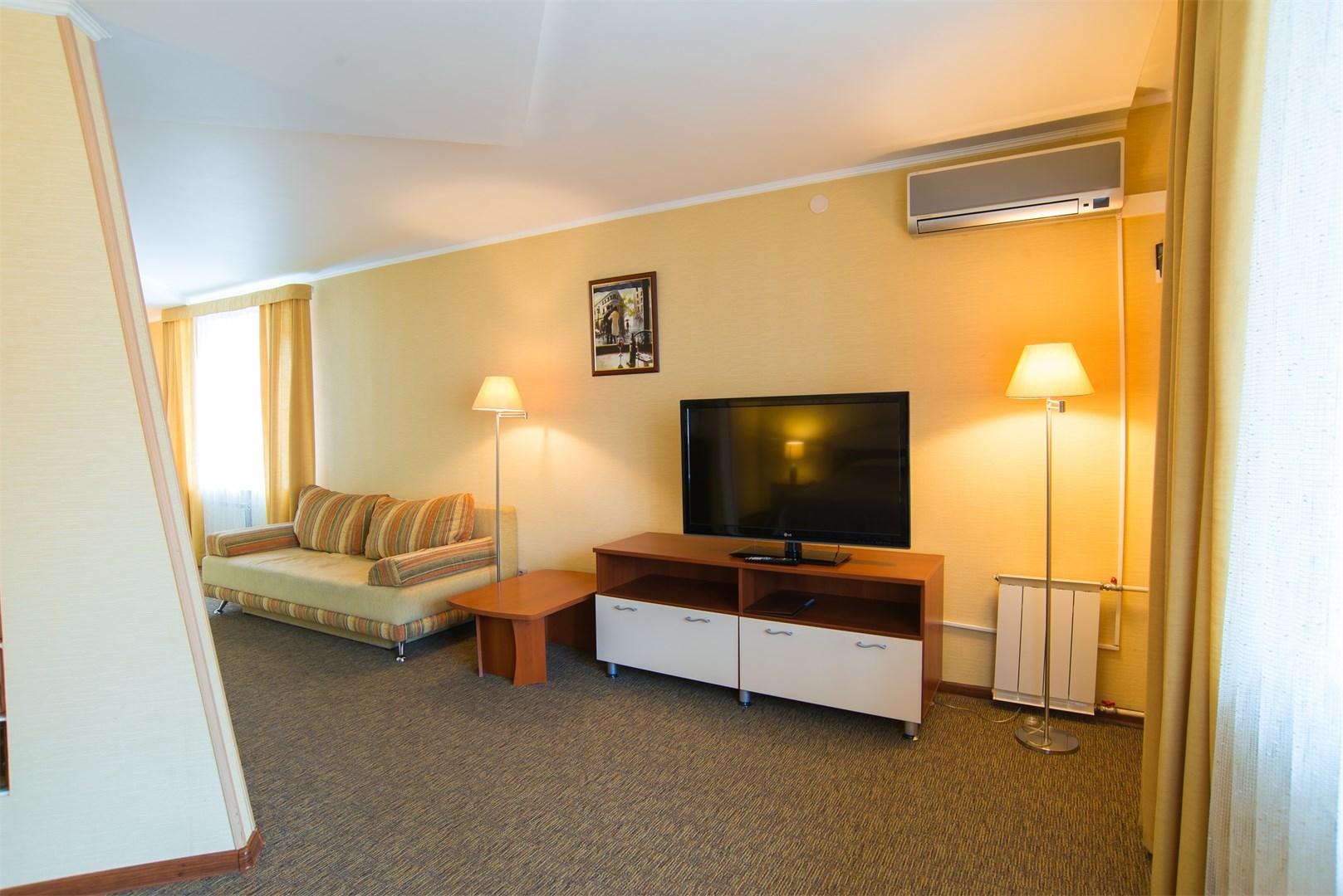 Suite Hotel (Сьют Отель) - 7
