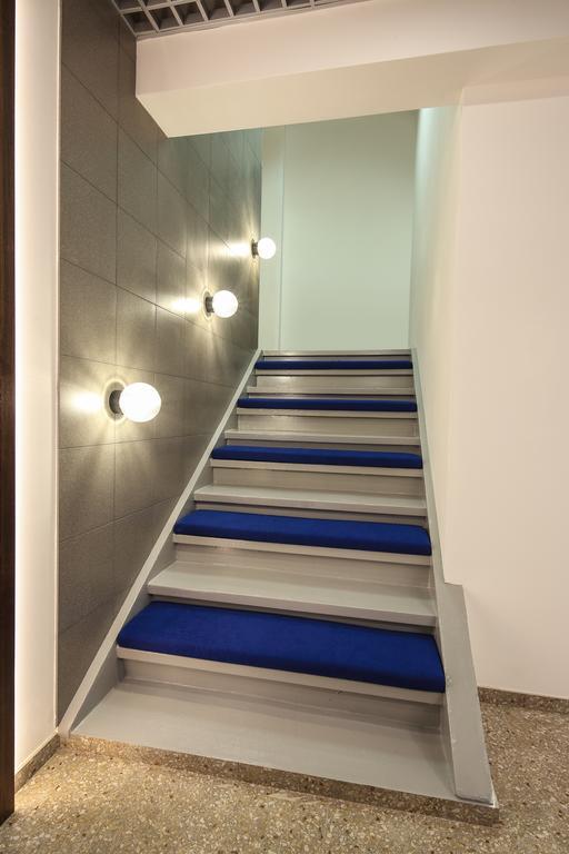 SV Hotel (СВ отель) - 2